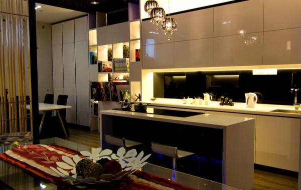 Showroom @ IMM